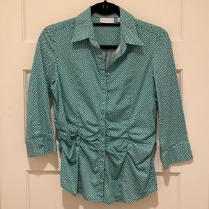 New York and Company Green and White Women's Button Down Dress Shirt Size M